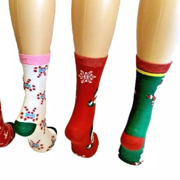4 pr. Woman's Christmas Crew Socks 9-11 Snowman, Santa, Reindeer, & Candy Canes - Picture 2 of 3